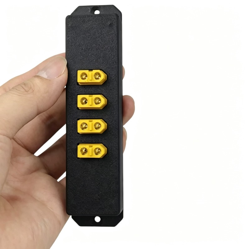 แผงจ่ายไฟ 4 ช่องทาง XT60 1 ชิ้ - Outdoor Power Distribution Board บทวิจารณ์และราคา